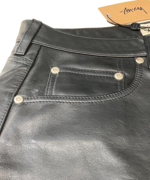 stussy（ステューシー）stussy (ステューシー) BIG OL' SHORT LEATHER ブラック サイズ:32の古着・服飾アイテム