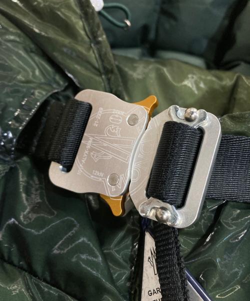 MONCLER（モンクレール）MONCLER (モンクレール) 1017 ALYX 9SM (テンセブンティーン アリクス ナインエスエム) ALMONDY ダウンジャケット グリーン サイズ:00 未使用品の古着・服飾アイテム