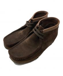 CLARKS（クラークス）の古着「ワラビーエヴォブーツ」｜ブラウン