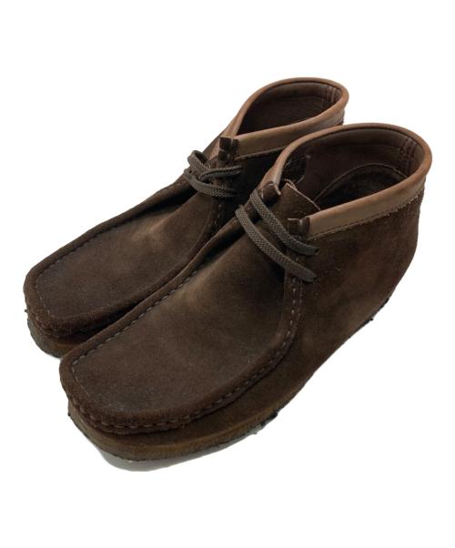 CLARKS（クラークス）CLARKS (クラークス) ワラビーエヴォブーツ ブラウン サイズ:US9の古着・服飾アイテム