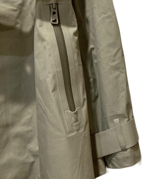 F/CE.（エフシーイー）F/CE. (エフシーイー) PERTEX WATERPROOF TECHNICAL TRENCH COAT カーキ サイズ:Lの古着・服飾アイテム