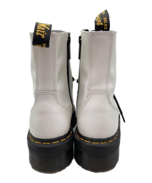 Dr.Martens（ドクターマーチン）Dr.Martens (ドクターマーチン) 8ホールブーツ ホワイト サイズ:EU38の古着・服飾アイテム