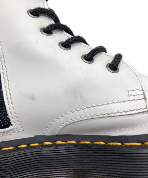 Dr.Martens（ドクターマーチン）Dr.Martens (ドクターマーチン) 8ホールブーツ ホワイト サイズ:EU38の古着・服飾アイテム