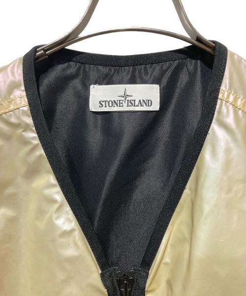 STONE ISLAND（ストーンアイランド）STONE ISLAND (ストーンアイランド) Iridescent Coating Tela with Reflex Mat Vest ホワイト サイズ:Lの古着・服飾アイテム