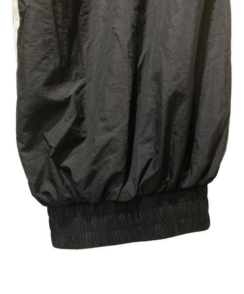 Y-3（ワイスリー）Y-3 (ワイスリー) 3-STRIPES NYLON SHELL PANTS ブラック サイズ:Lの古着・服飾アイテム