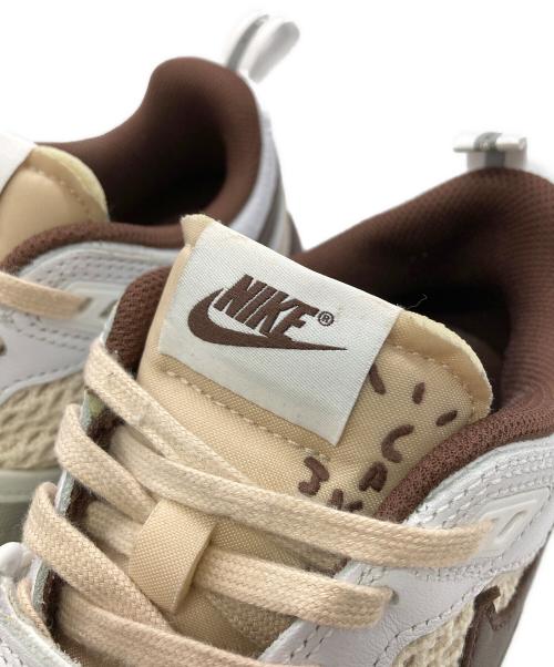 NIKE（ナイキ）NIKE (ナイキ) TRAVIS SCOTT (トラヴィススコット) ZOOM FIELD JAXX ブラウン×ホワイト サイズ:26.5cmの古着・服飾アイテム