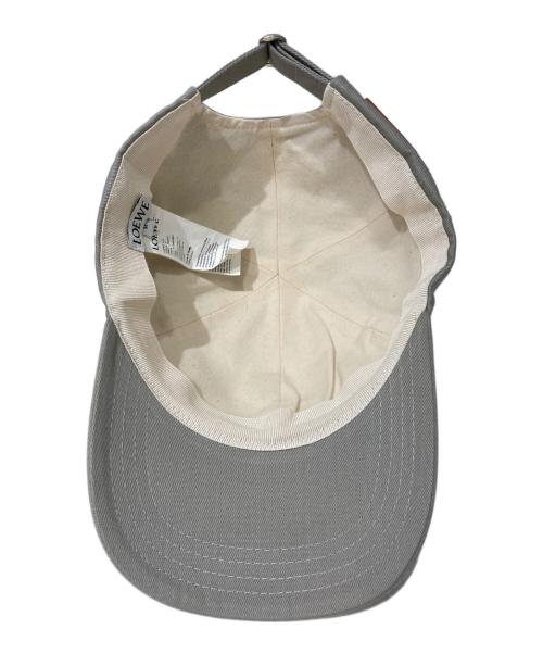 LOEWE（ロエベ）LOEWE (ロエベ) Lパッチ キャップ グレー サイズ:Mの古着・服飾アイテム