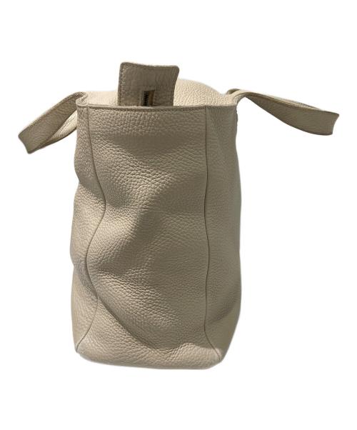 BOTTEGA VENETA（ボッテガベネタ）BOTTEGA VENETA (ボッテガベネタ) イントレチャートラインレザーハンドバッグ ベージュの古着・服飾アイテム