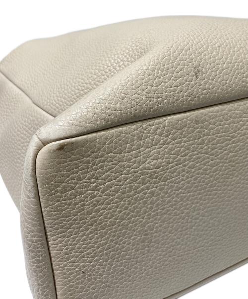 BOTTEGA VENETA（ボッテガベネタ）BOTTEGA VENETA (ボッテガベネタ) イントレチャートラインレザーハンドバッグ ベージュの古着・服飾アイテム