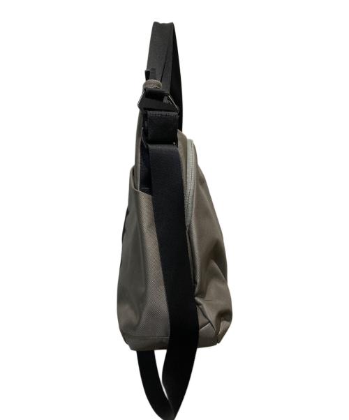 THE NORTH FACE（ザ ノース フェイス）THE NORTH FACE (ザ ノース フェイス) SHUTTLE TOTE グレーの古着・服飾アイテム