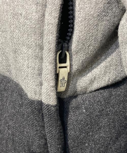 MONCLER GAMME BLEU（モンクレール ガム ブルー）MONCLER GAMME BLEU (モンクレール ガム ブルー) GIUBBINO ダウンジャケット グレーの古着・服飾アイテム