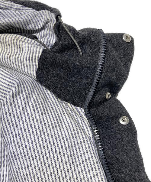MONCLER GAMME BLEU（モンクレール ガム ブルー）MONCLER GAMME BLEU (モンクレール ガム ブルー) GIUBBINO ダウンジャケット グレーの古着・服飾アイテム