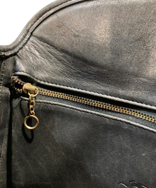 COACH（コーチ）COACH (コーチ) レザーショルダーバッグ ブラックの古着・服飾アイテム