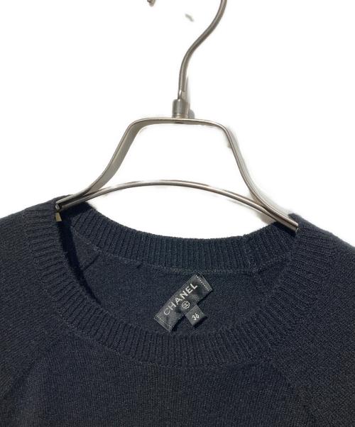 CHANEL（シャネル）CHANEL (シャネル) ラメプリントカシミヤニット ブラック×ゴールド サイズ:36の古着・服飾アイテム