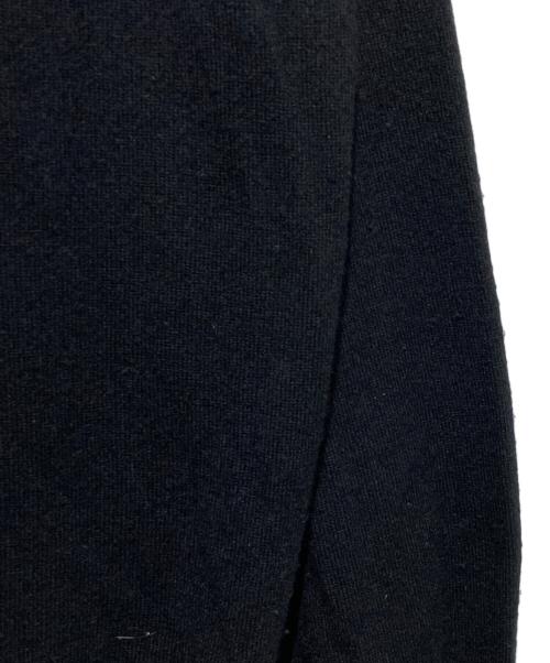 CHANEL（シャネル）CHANEL (シャネル) ラメプリントカシミヤニット ブラック×ゴールド サイズ:36の古着・服飾アイテム