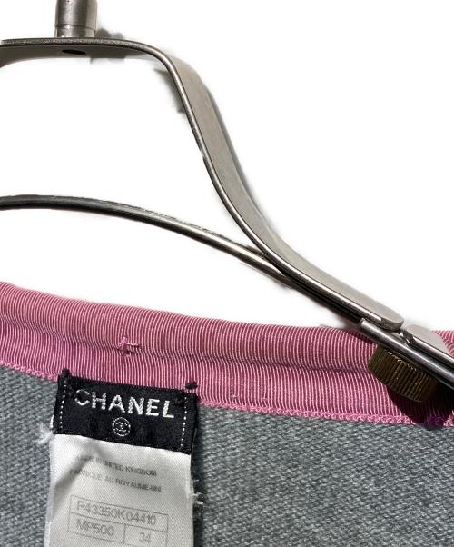 CHANEL（シャネル）CHANEL (シャネル) ココボタン チェーンロープデザインカシミヤ カーディガン グレー サイズ:34の古着・服飾アイテム