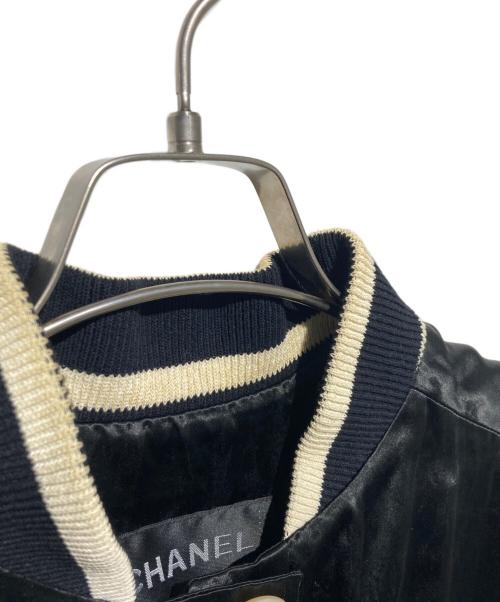 CHANEL（シャネル）CHANEL (シャネル) パールココボタン シルクサテンブルゾン ブラック サイズ:36の古着・服飾アイテム