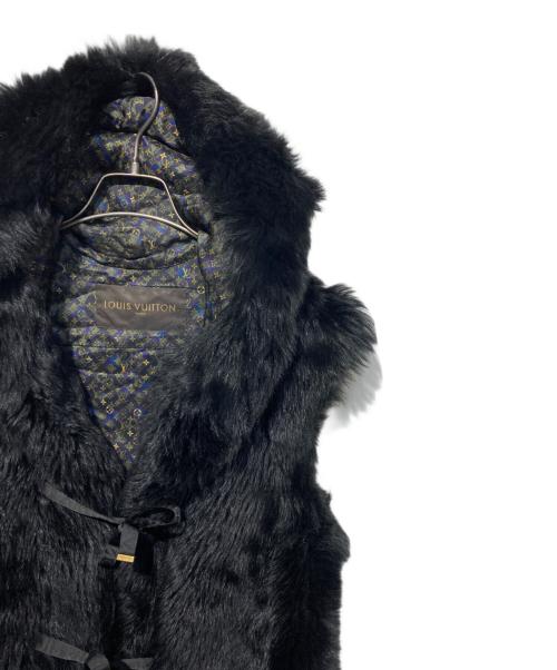 LOUIS VUITTON（ルイ ヴィトン）LOUIS VUITTON (ルイ ヴィトン) 10AW ラムスキンファーベスト ブラック サイズ:36の古着・服飾アイテム