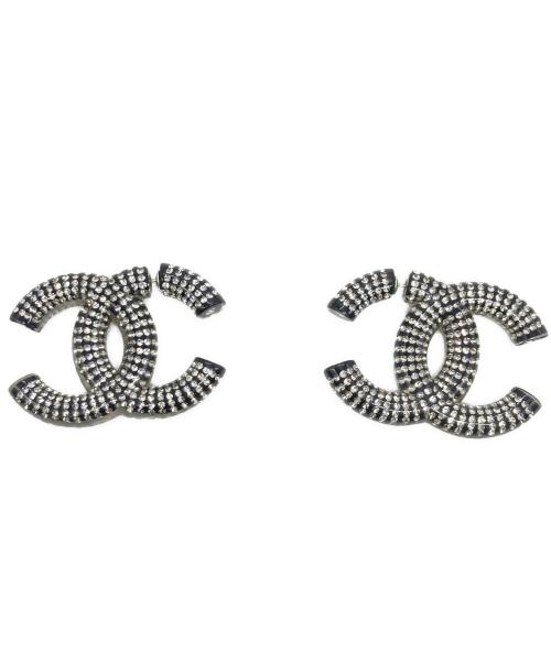 CHANEL（シャネル）CHANEL (シャネル) ココマークピアス ブラックの古着・服飾アイテム