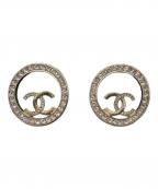 CHANELシャネル）の古着「ラインストーンココマークピアス」｜ゴールド