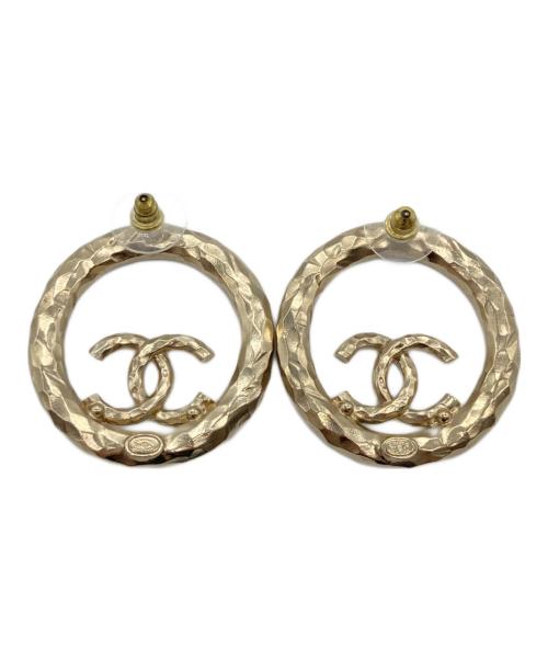 CHANEL（シャネル）CHANEL (シャネル) ラインストーンココマークピアス ゴールドの古着・服飾アイテム