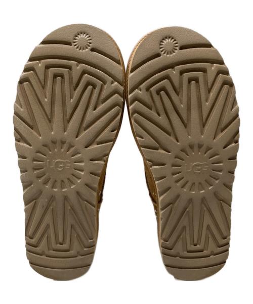 UGG（アグ）UGG (アグ) ムートンブーツ ベージュ サイズ:25cmの古着・服飾アイテム