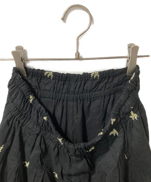 ne quittez pas（ヌキテパ）ne quittez pas (ヌキテパ) Cotton Voile Dot Leaf Embroidery Gather Pants ブラック サイズ:Sの古着・服飾アイテム