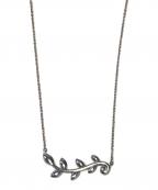 TIFFANY & Co.ティファニー）の古着「オリーブ リーフ ヴァイン ペンダント ネックレス」｜シルバー