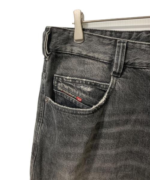 DIESEL（ディーゼル）DIESEL (ディーゼル) D-ENIM-M-SHORT / ディー・デニム・エム・ショート ブラック サイズ:W32の古着・服飾アイテム