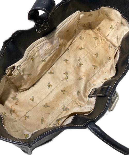 Vivienne Westwood（ヴィヴィアンウエストウッド）Vivienne Westwood (ヴィヴィアンウエストウッド) スクエア柄レザーハンドバッグ ブラックの古着・服飾アイテム