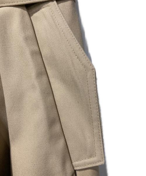 tactor（タクター）TACTOR (タクター) ベルテッドアシンメトリーパンツ ベージュ サイズ:SIZE 1の古着・服飾アイテム