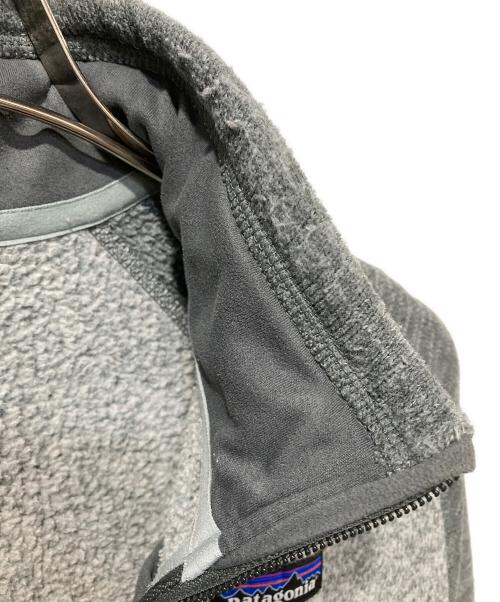 Patagonia（パタゴニア）Patagonia (パタゴニア) 刺繍入りベターセーター グレー サイズ:Mの古着・服飾アイテム