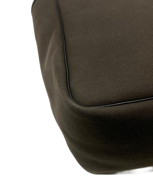 brady（ブレディ）brady (ブレディ) SMU EX SMALL CARRY ALL / スモゥ エックス スモール キャリー オール ブラウンの古着・服飾アイテム