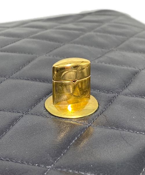 CHANEL（シャネル）CHANEL (シャネル) デカマトラッセ Wチェーンショルダーバッグ ブラック サイズ:-の古着・服飾アイテム