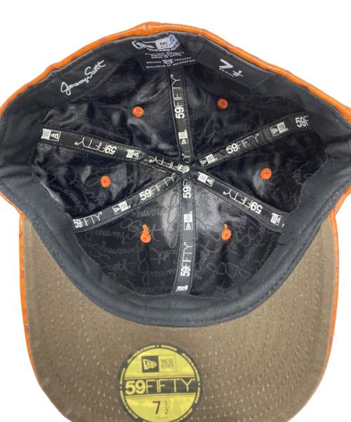 New Era（ニューエラ）New Era (ニューエラ) JEREMY SCOTT (ジェレミースコット) キャップ ブラウン サイズ:7 1/2の古着・服飾アイテム