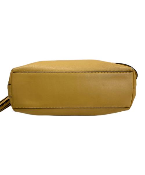 COACH（コーチ）COACH (コーチ) ショルダーバッグ イエローの古着・服飾アイテム