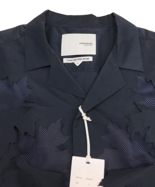 yoshio kubo（ヨシオクボ）yoshio kubo (ヨシオクボ) LASER LEAF S/S SHIRTS ネイビー サイズ:3の古着・服飾アイテム