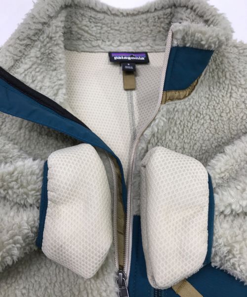 Patagonia（パタゴニア）Patagonia (パタゴニア) Classic Retro-X Jkt Pelican ベージュ サイズ:Sの古着・服飾アイテム