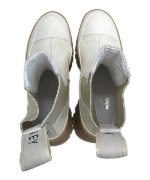 STELLA McCARTNEY（ステラマッカートニー）STELLA McCARTNEY (ステラマッカートニー) TRACE ECO ALTER MAT ホワイト サイズ:36の古着・服飾アイテム