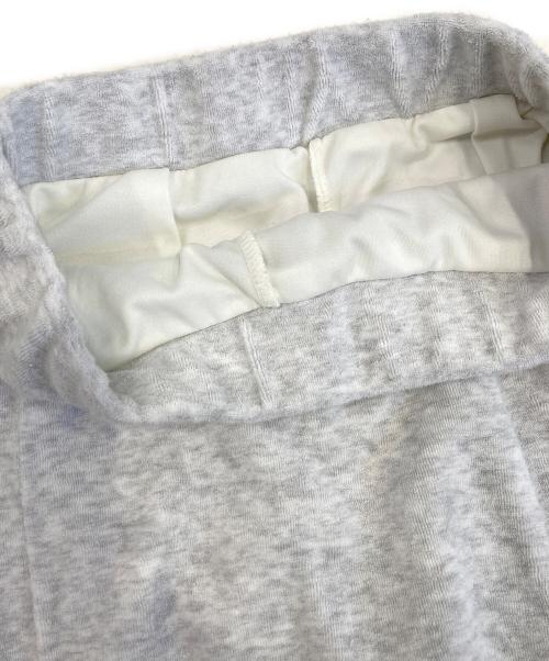 AND MARY（アンドマリー）AND MARY (アンドマリー) Ema ribbon set up ライトグレー サイズ:Fの古着・服飾アイテム