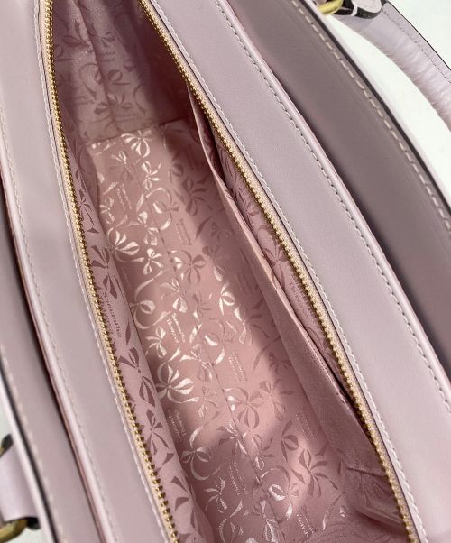Samantha Thavasa（サマンサタバサ）Samantha Thavasa (サマンサタバサ) サマンサ ミア M ハンドルバッグ ピンクの古着・服飾アイテム