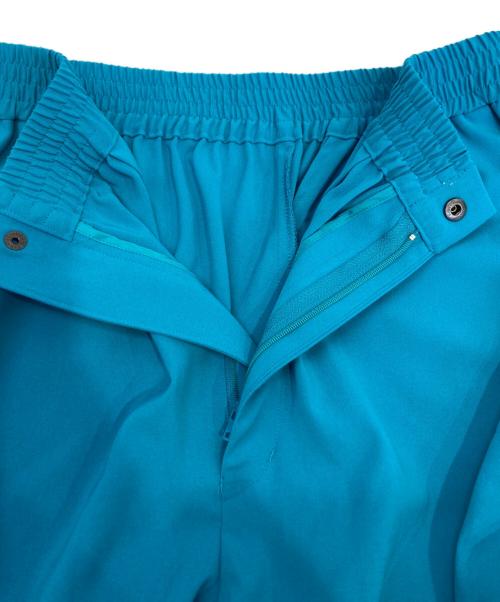 HYKE（ハイク）HYKE (ハイク) ストレッチテーパードパンツ スカイブルー サイズ:2の古着・服飾アイテム