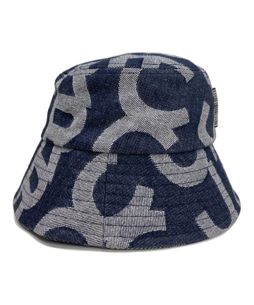 MARC JACOBS（マークジェイコブズ）MARC JACOBS (マークジェイコブス) モノグラムバケットハット インディゴの古着・服飾アイテム