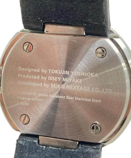 ISSEY MIYAKE（イッセイミヤケ）ISSEY MIYAKE (イッセイミヤケ) 腕時計 シルバーの古着・服飾アイテム