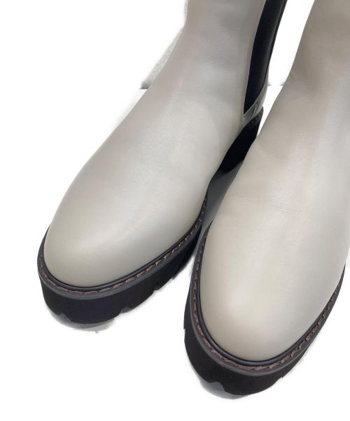 卑弥呼（ヒミコ）卑弥呼 (ヒミコ) 撥水レザーサイドゴアトラックソールブーツ ベージュ サイズ:25.5cmの古着・服飾アイテム