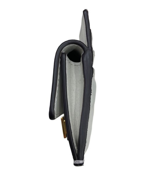 FENDI（フェンディ）FENDI (フェンディ) バゲット カードケース ホワイトの古着・服飾アイテム