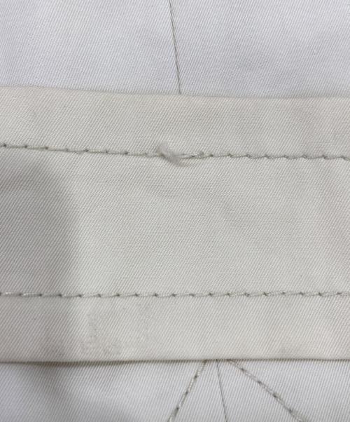 Max Mara WEEK END LINE（マックスマーラ ウイークエンドライン）MAX MARA WEEK END LINE (マックスマーラ ウイークエンドライン) トレンチコート ホワイト サイズ:42の古着・服飾アイテム