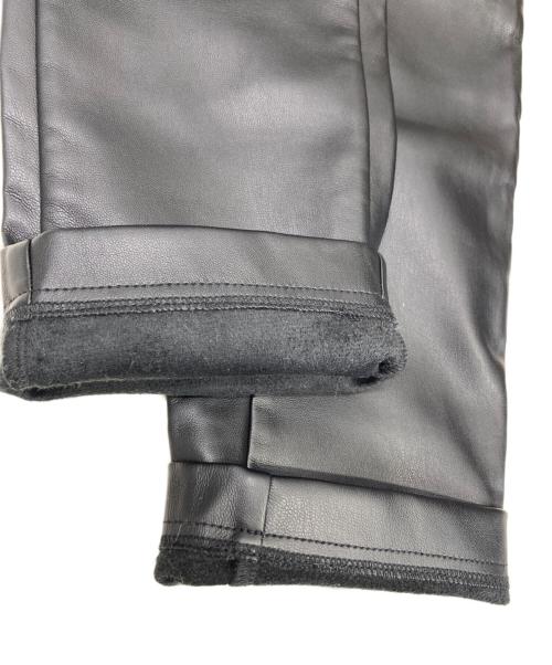 MM6 Maison Margiela（エムエムシックスメゾンマルジェラ）MM6 Maison Margiela (エムエムシックス メゾンマルジェラ) フェイクレザーパンツ ブラック サイズ:36の古着・服飾アイテム