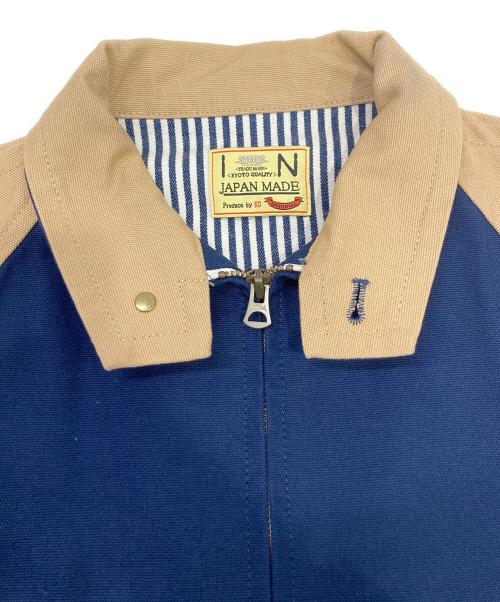 印（イン）印 (イン) バイカラースウィングトップ ベージュ×ネイビー サイズ:Mの古着・服飾アイテム