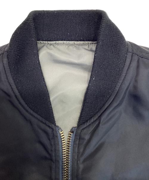 AVIREX（アヴィレックス）AVIREX (アヴィレックス) リバーシブルジャケット カーキ×ブラック サイズ:Lの古着・服飾アイテム